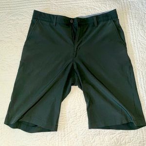 Adidas Ultimate365 Golf Shorts - 32 - Olive Green